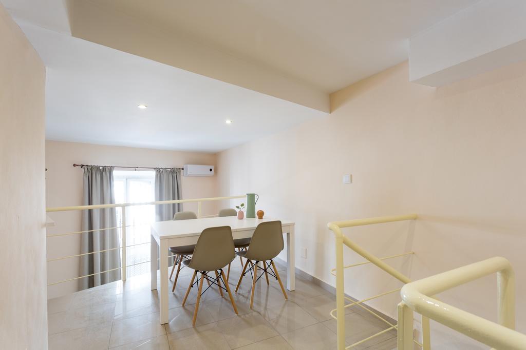 Apartamentos Diaber Gerona 22 Sevilha Exterior foto